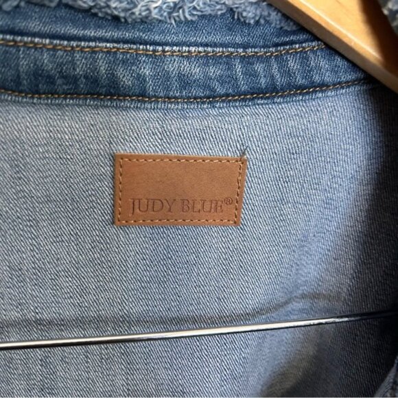 Judy Blue Denim Jean Medium Wash Jacket Distressed Women’s Size 1X - Picture 5 of 8